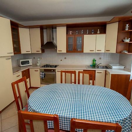 Apartmani Vrljicak Omiš Exteriör bild