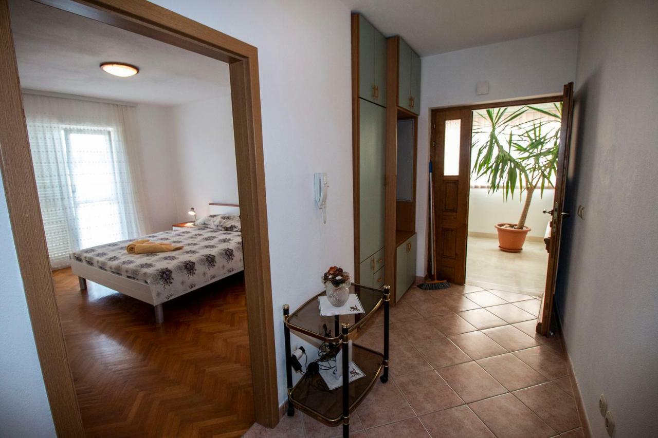 Apartmani Vrljicak Omiš Exteriör bild