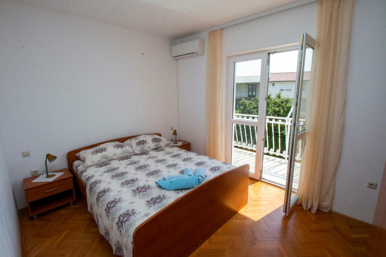 Apartmani Vrljicak Omiš Exteriör bild