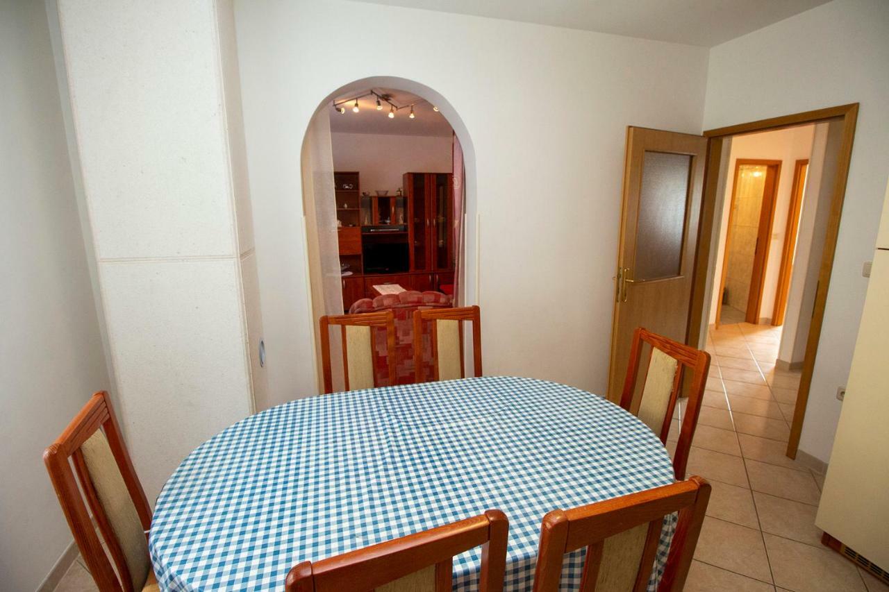 Apartmani Vrljicak Omiš Exteriör bild
