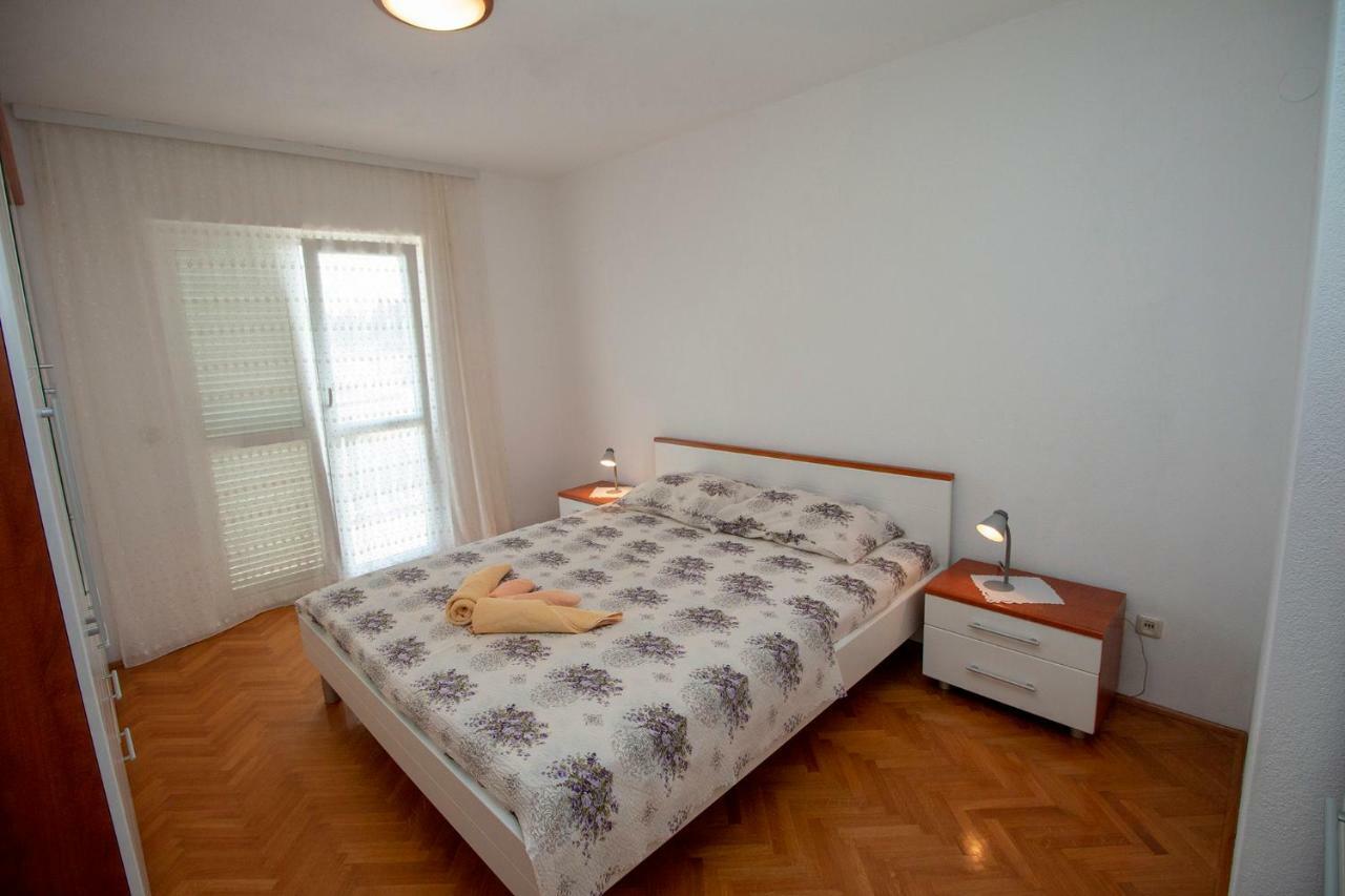 Apartmani Vrljicak Omiš Exteriör bild