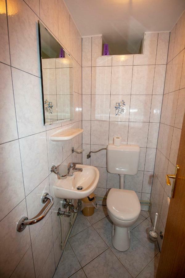 Apartmani Vrljicak Omiš Exteriör bild