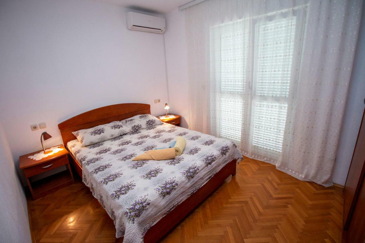 Apartmani Vrljicak Omiš Exteriör bild